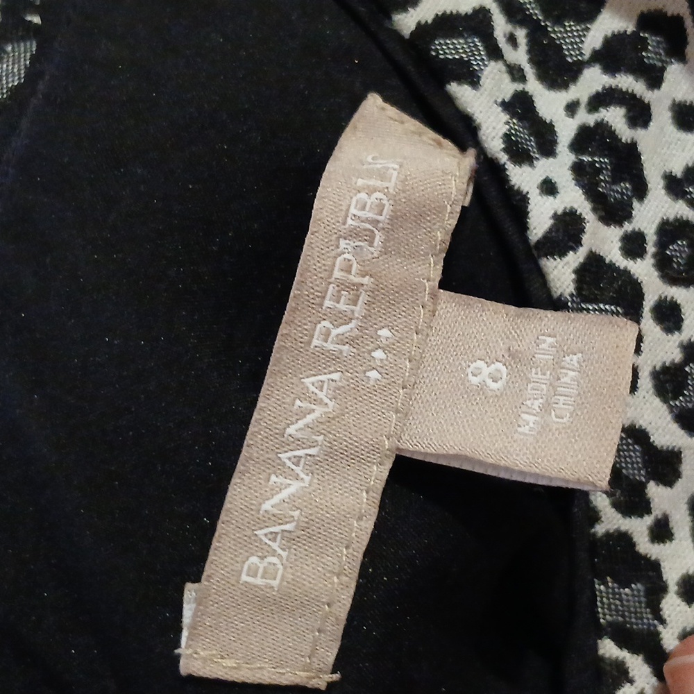 Banana Republic Black, White, And Grey Cheetah Print Dress Size 8 - Picture 4 of 6